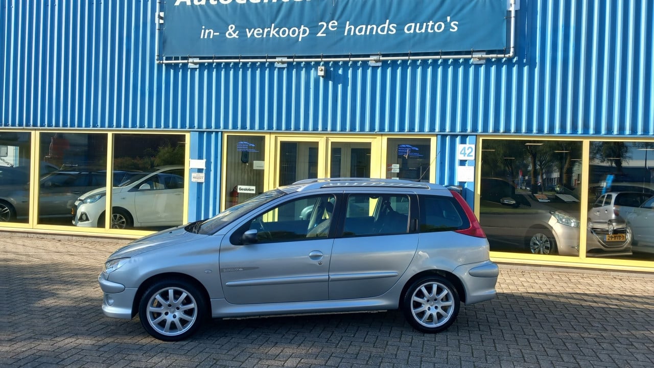 Peugeot 206 1.6 16v Quiksilver station bj:2004 airco apk 2026
