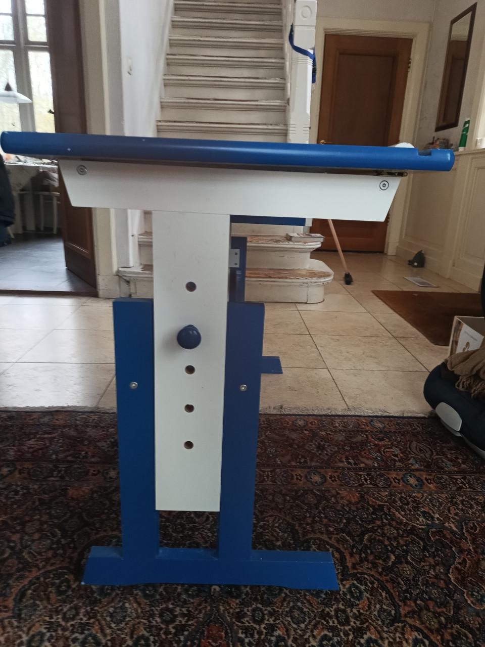 Kinderbureau verstelbaar merk Tectate