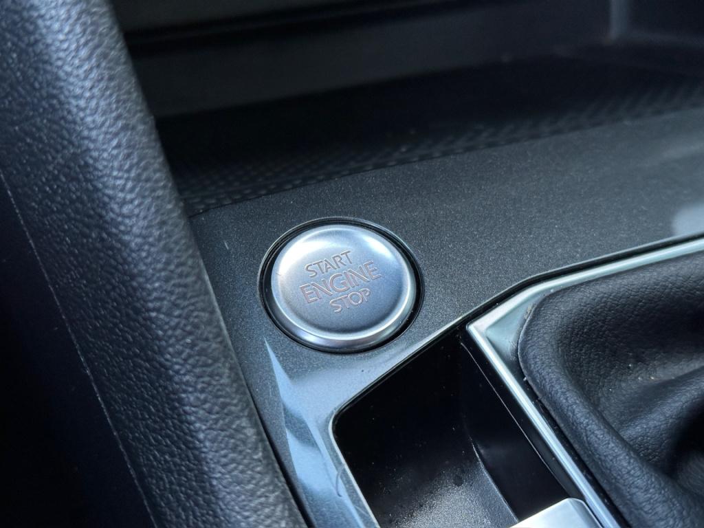 Volkswagen Tiguan 1.4 tsi dsg ehybrid life | leder | trekhaak | 360 camera 