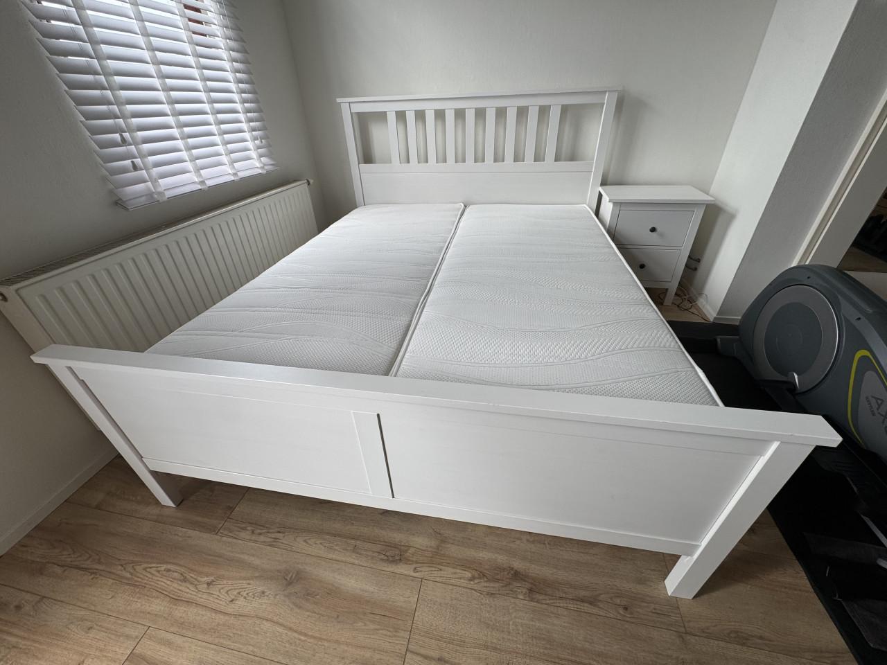 Tweepersoons bed 160 x 200 frame ledikant