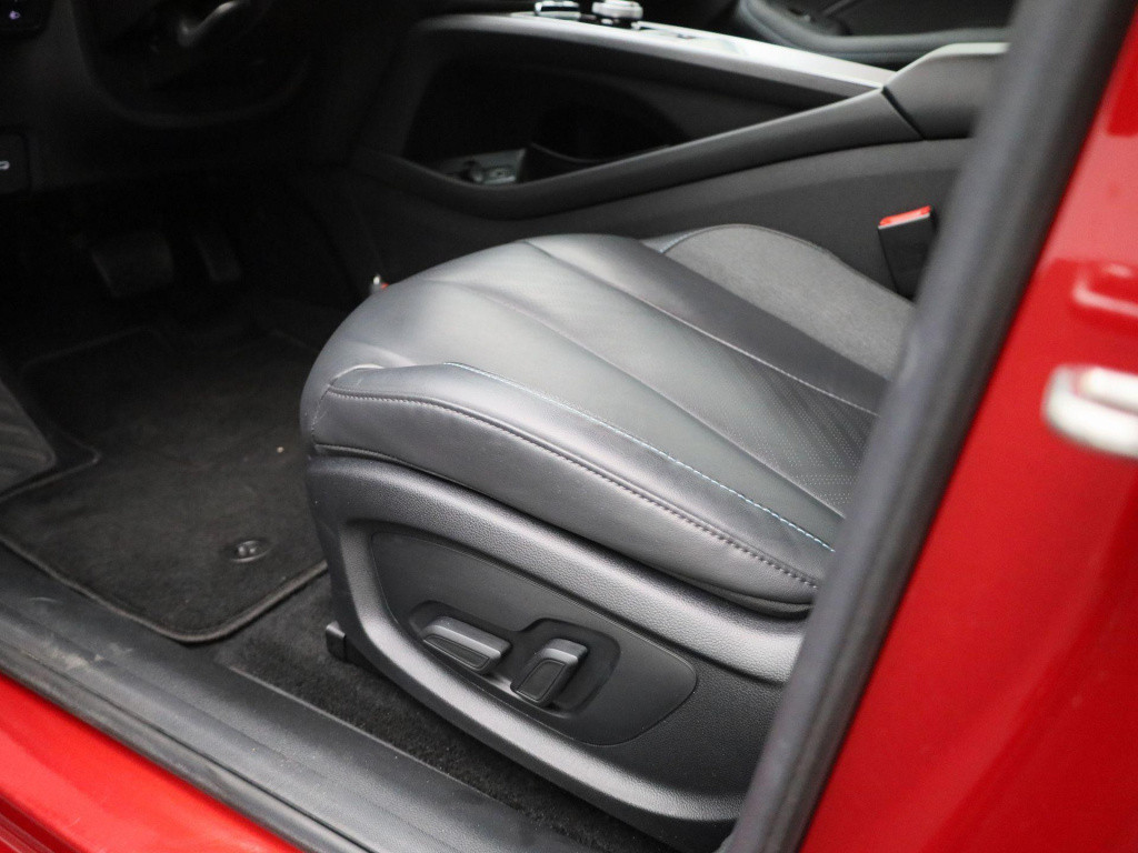 MG 5 standard range luxury 50 kwh | navigatie | leder | apple carplay / and
