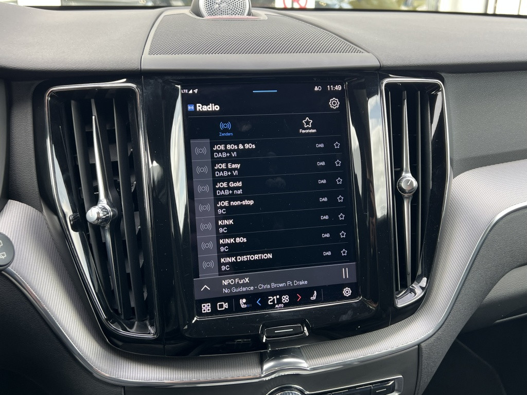 Volvo XC60 t8 455pk recharge ultra dark r-design| full options !