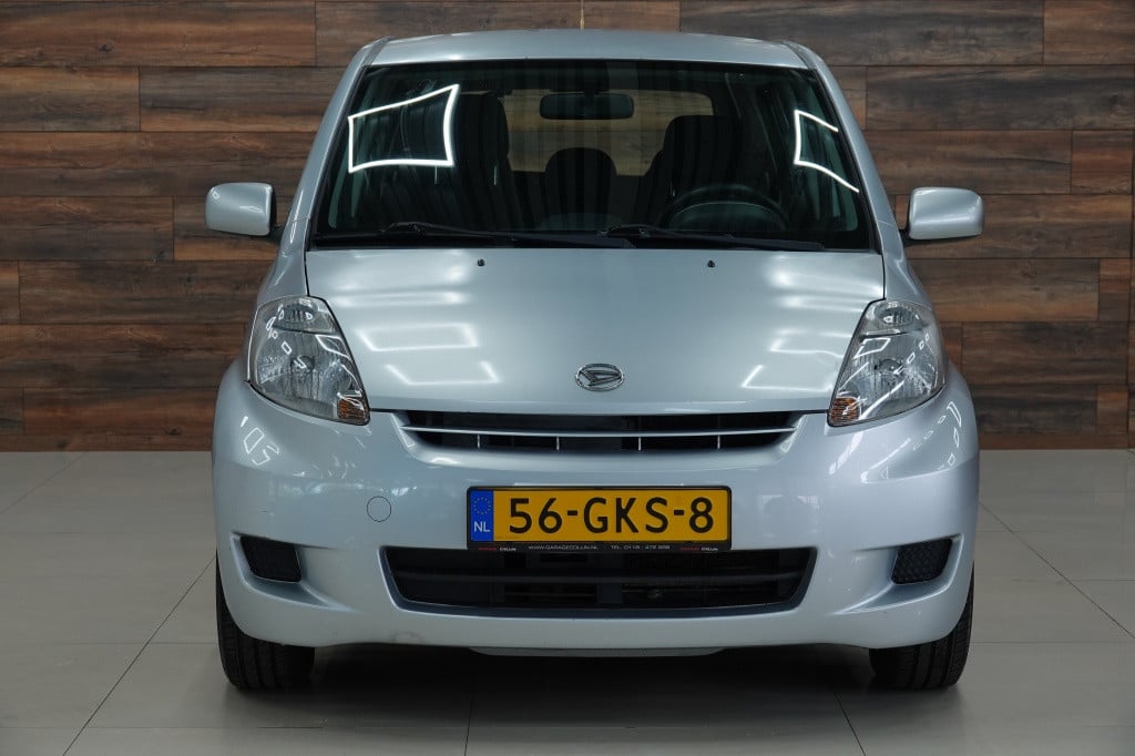Daihatsu Sirion 2 1.0-12v premium | airco | aux |