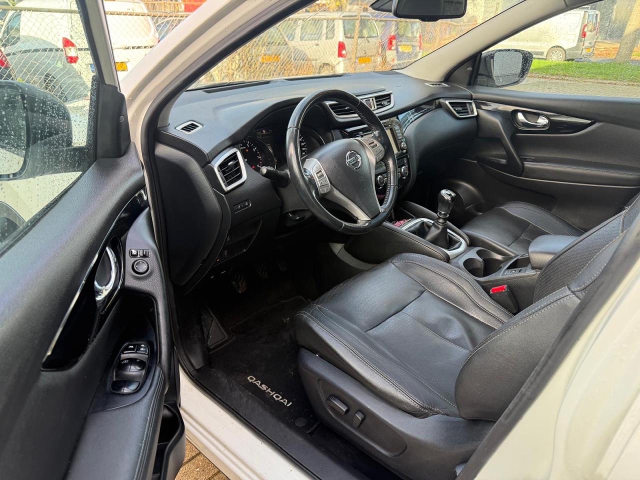 Nissan Qashqai 1.2 Tekna Pano/Camera/