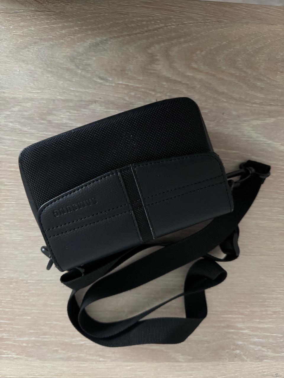 Complete Samsung HMX-H300 camcorder