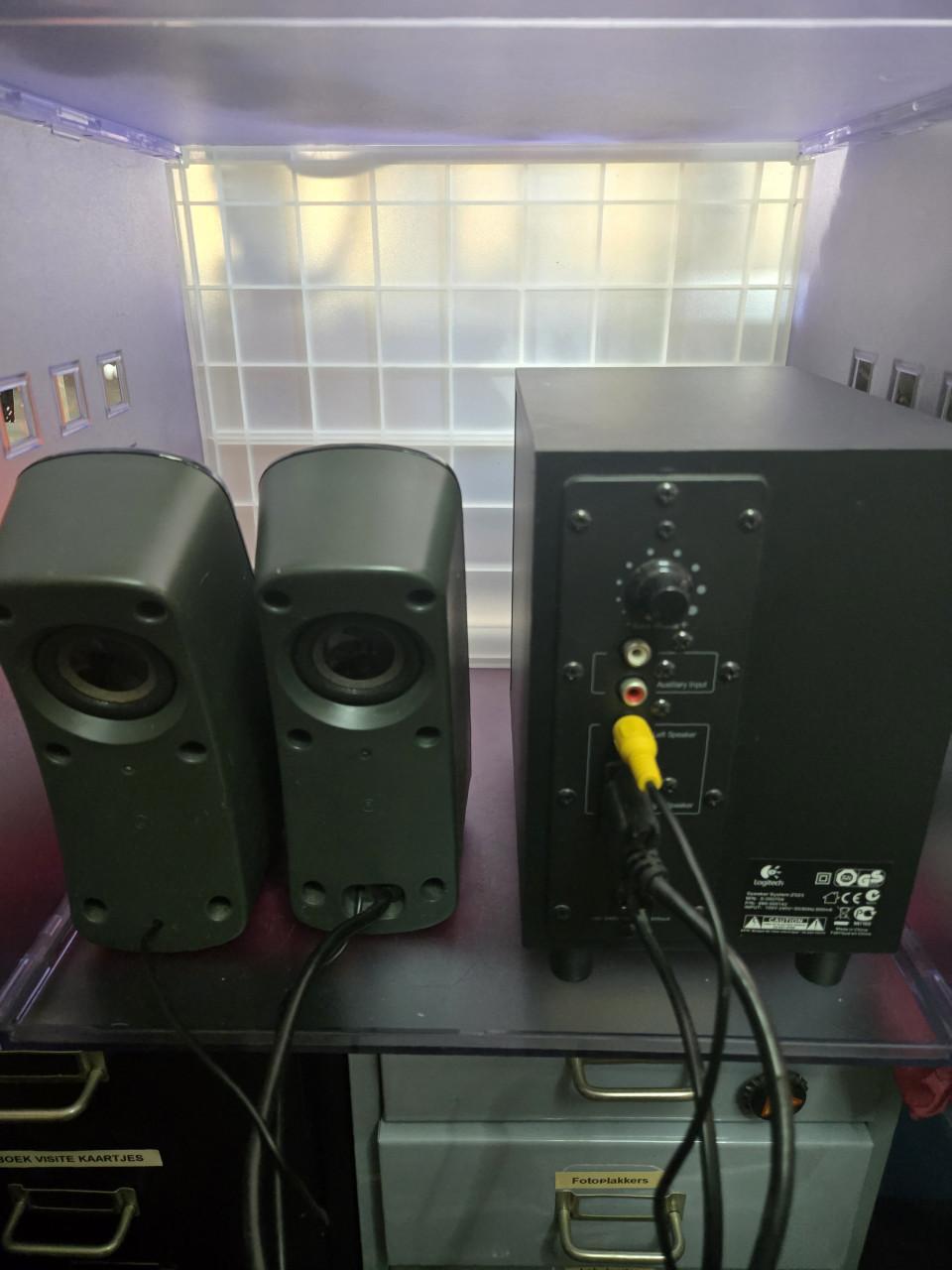 Logitech Z323 Speaker System.