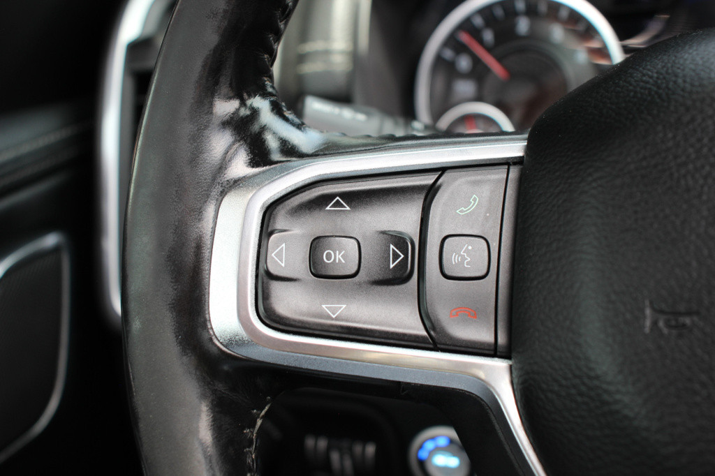 Dodge Ram 1500 5.7 v8 4x4 crew cab laramie verhoogd | harman kardon | leder
