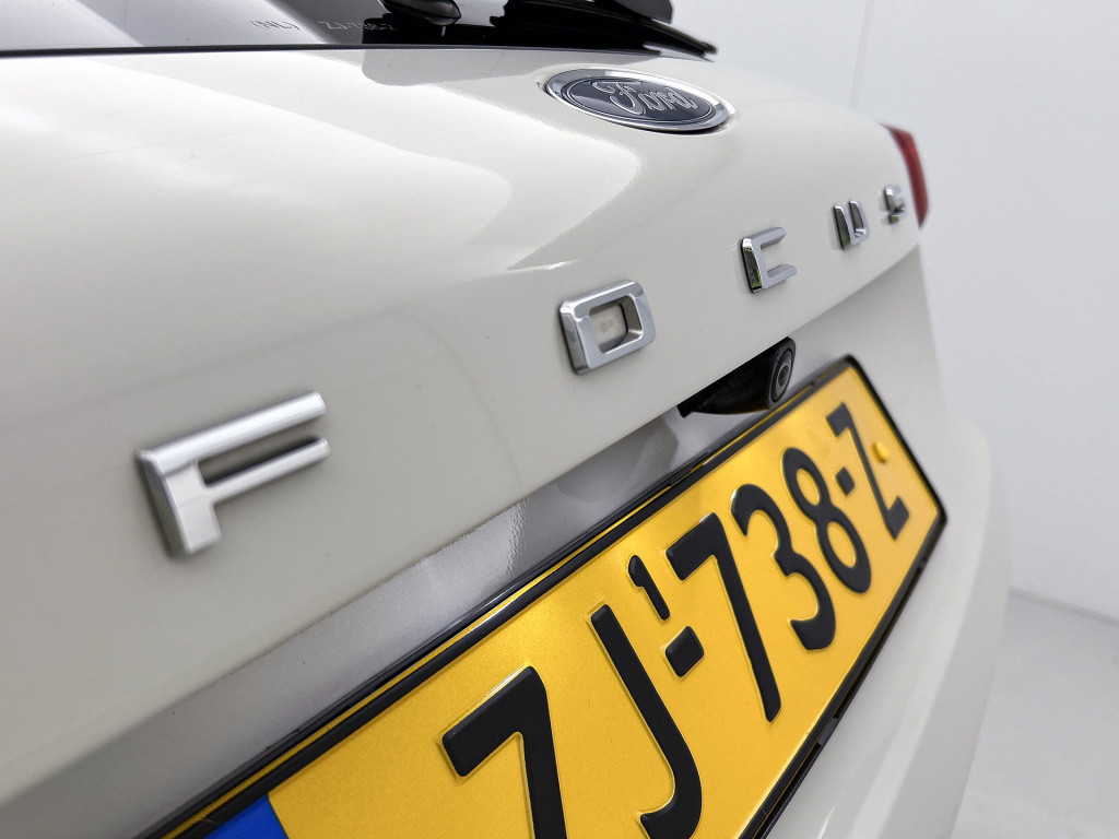 Ford Focus 1.0 ecoboost active business | 125pk | 1e eigenaar | trekhaak |