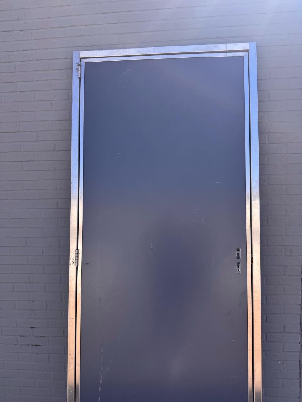 Aluminium buitendeur agridoor voor loods bijv