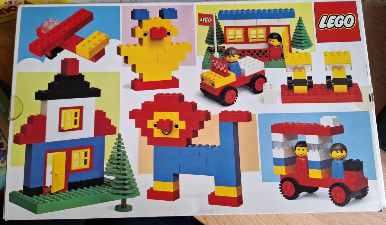 Basic LEGO Set 355, (1981) ‘Grote Aanvangsdoos’