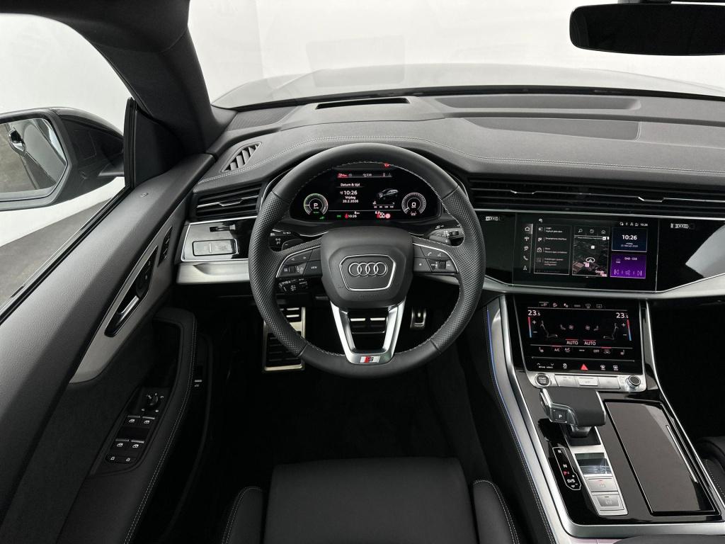 Audi Q8 pro line s (c2 pi) 55 tfsi e 290 kw / 394 pk suv