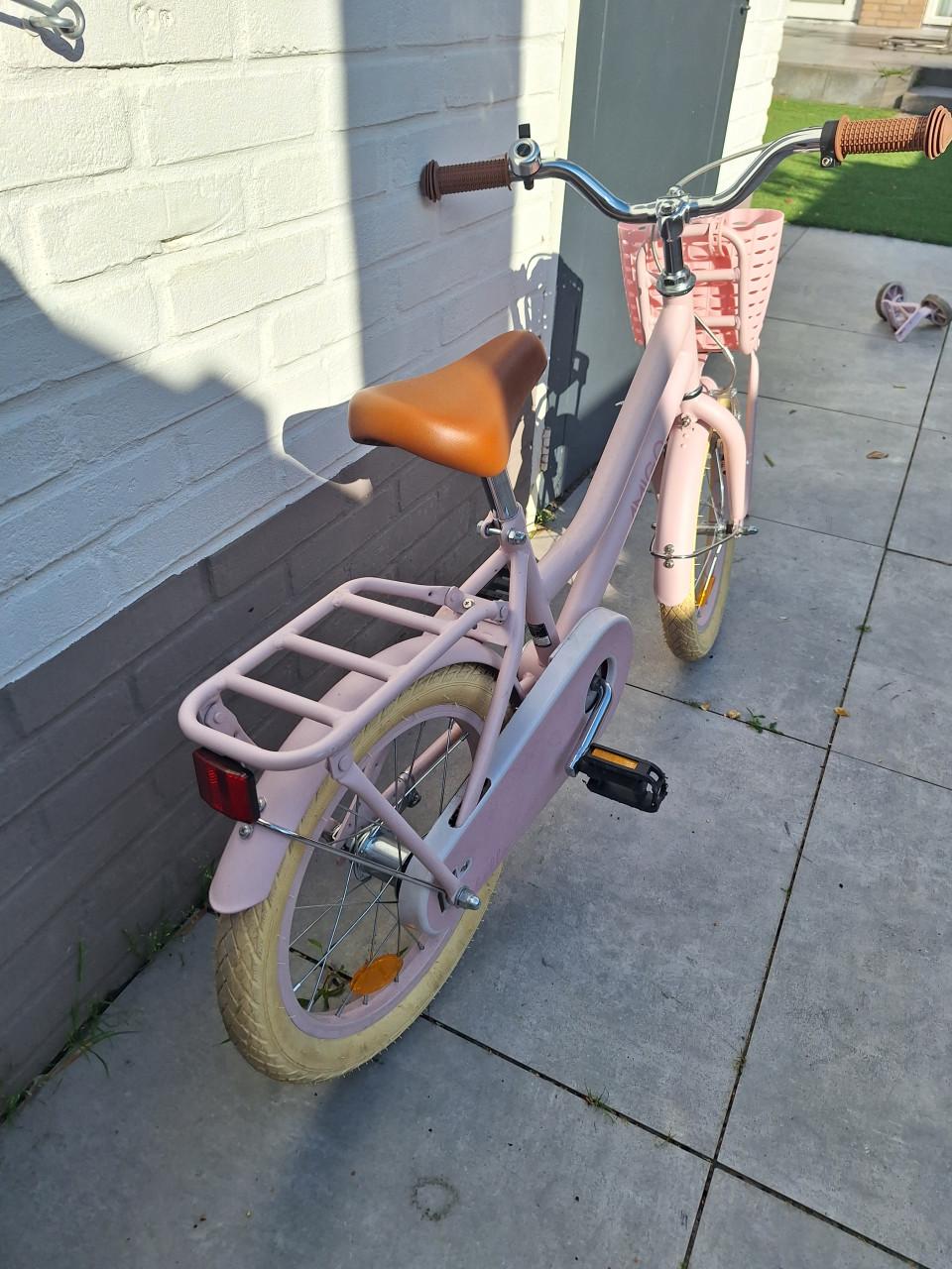 Kinderfiets amigo bella 16 inch goede staat
