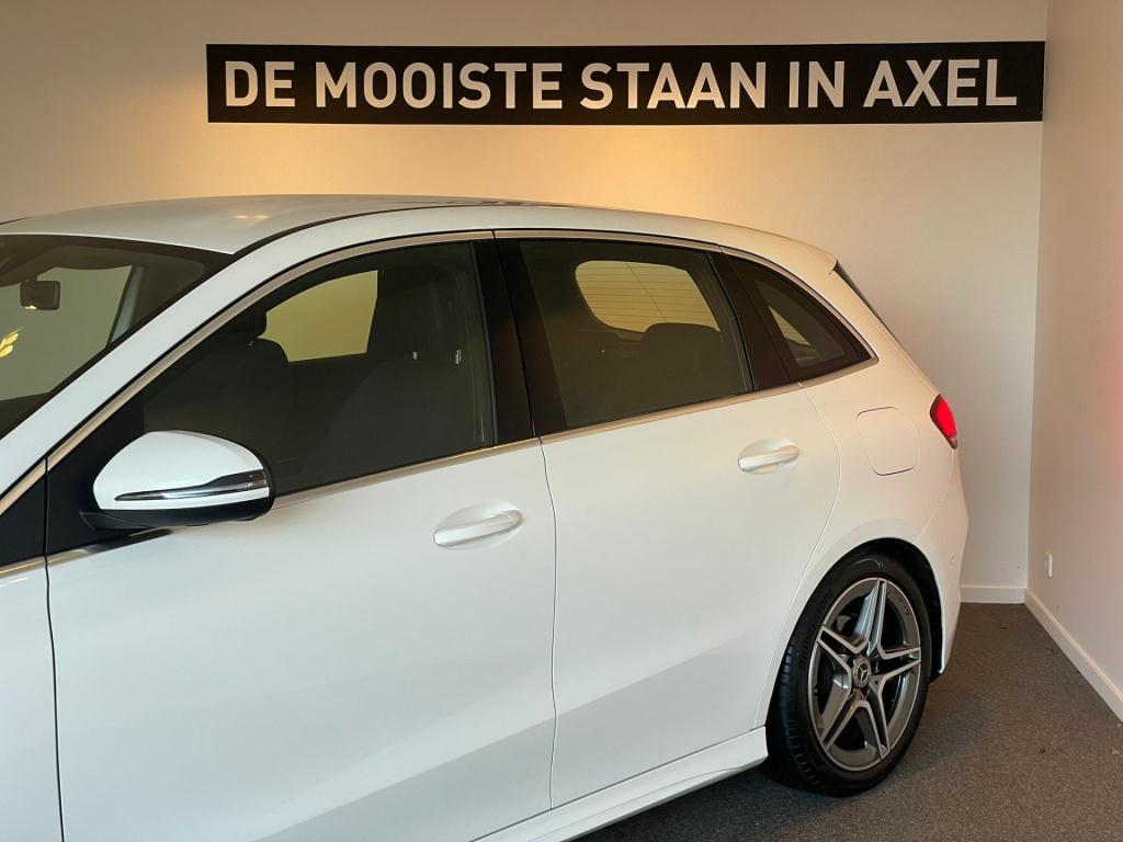 Mercedes-Benz B-Klasse 180 business solution amg