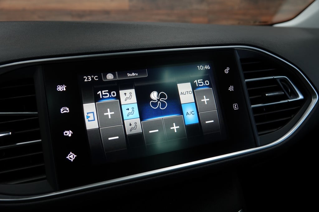 Peugeot 308 sw 1.2 puret | cruise | pdc | dab |