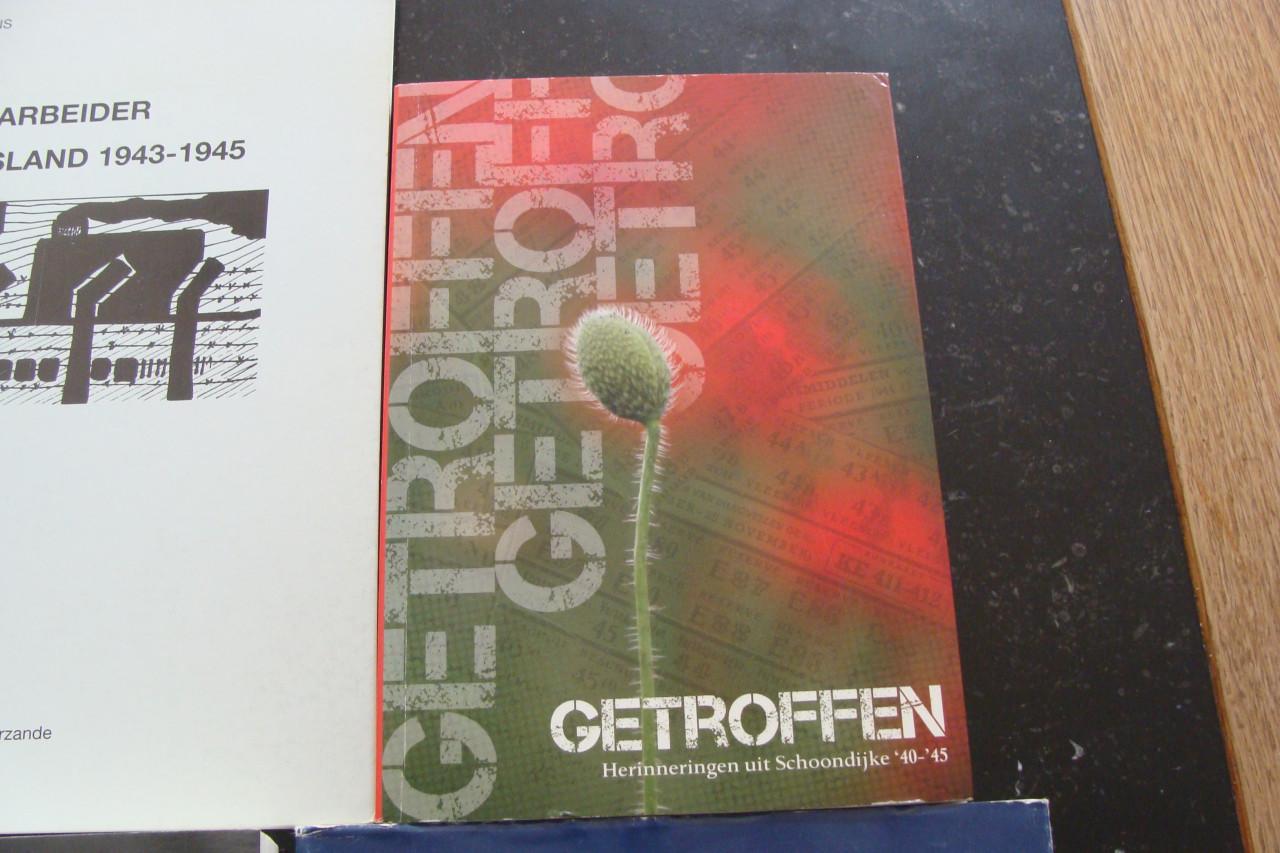 WO2 zeeuwse boeken 9x