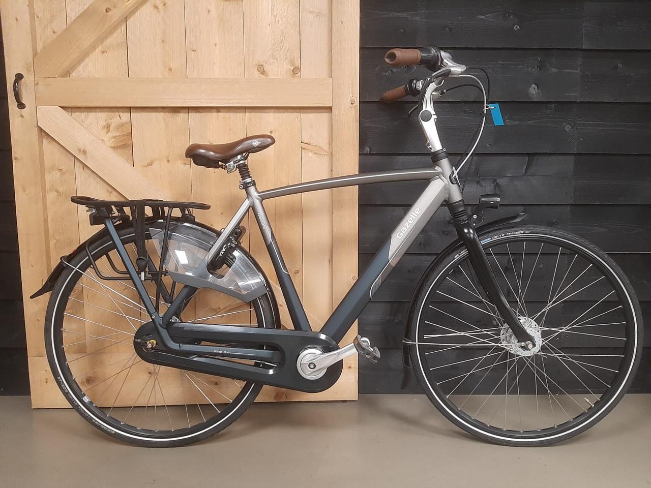 Nette Gazelle Orange C8