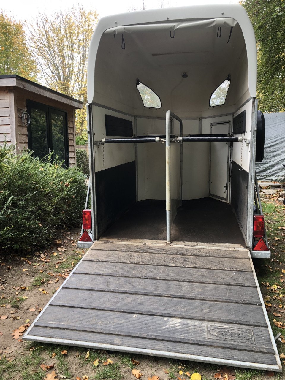 2 paards trailer Atec C2 met zadelkamer