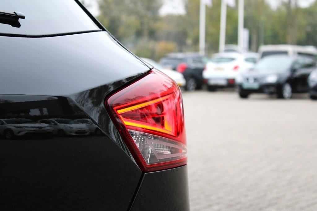 Seat Ibiza 1.0 tsi st. bnsint.