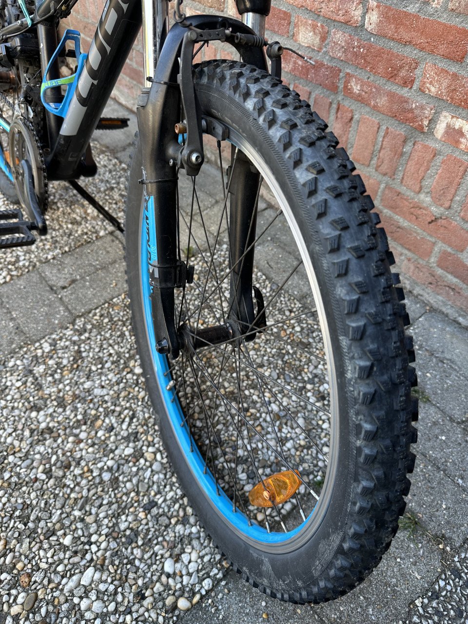 Stoere Cube Acid 240 Mountainbike – 21 versnellingen – 24 inch