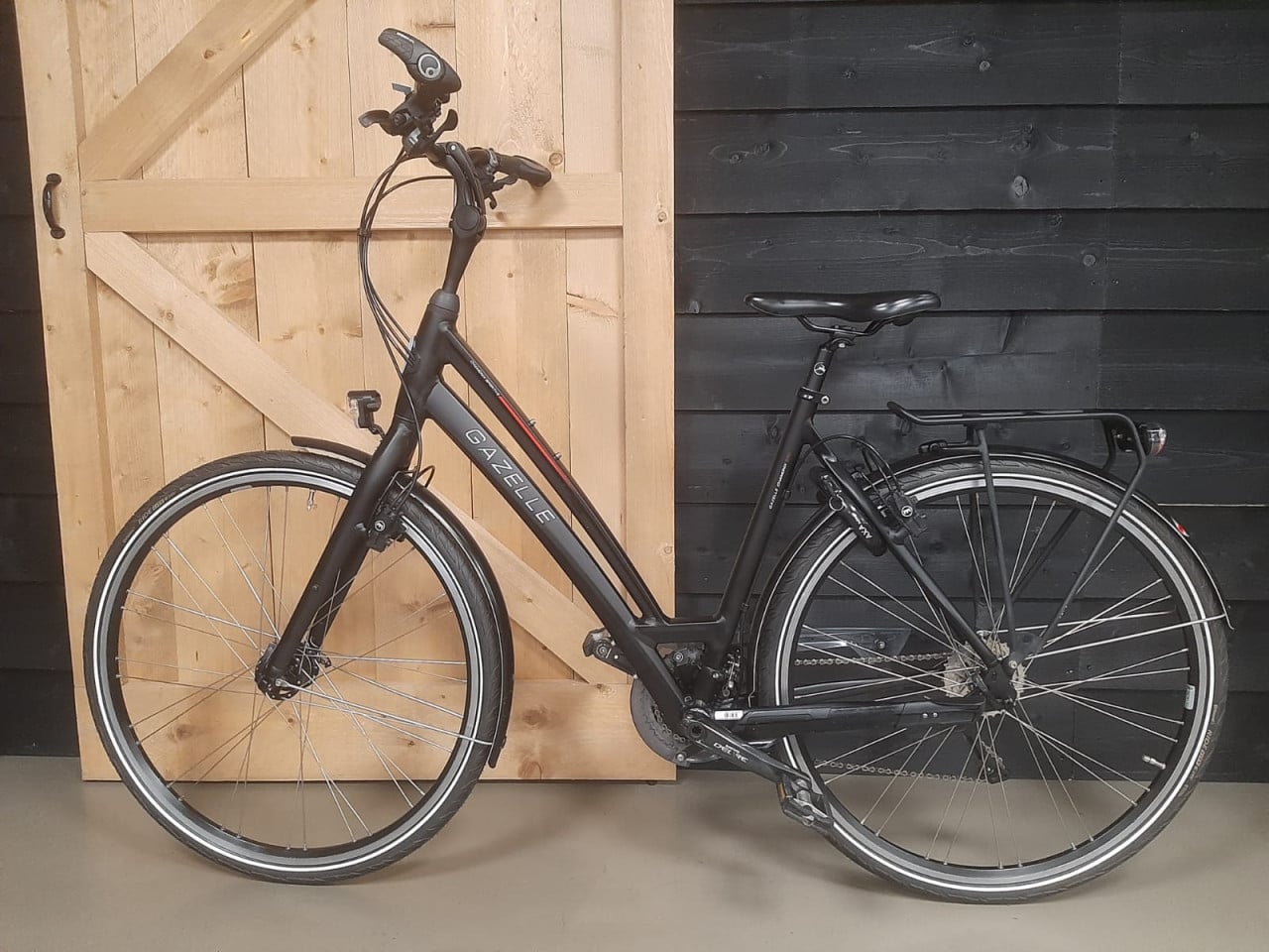 Zeer mooie sportieve Gazelle Chamonix S30