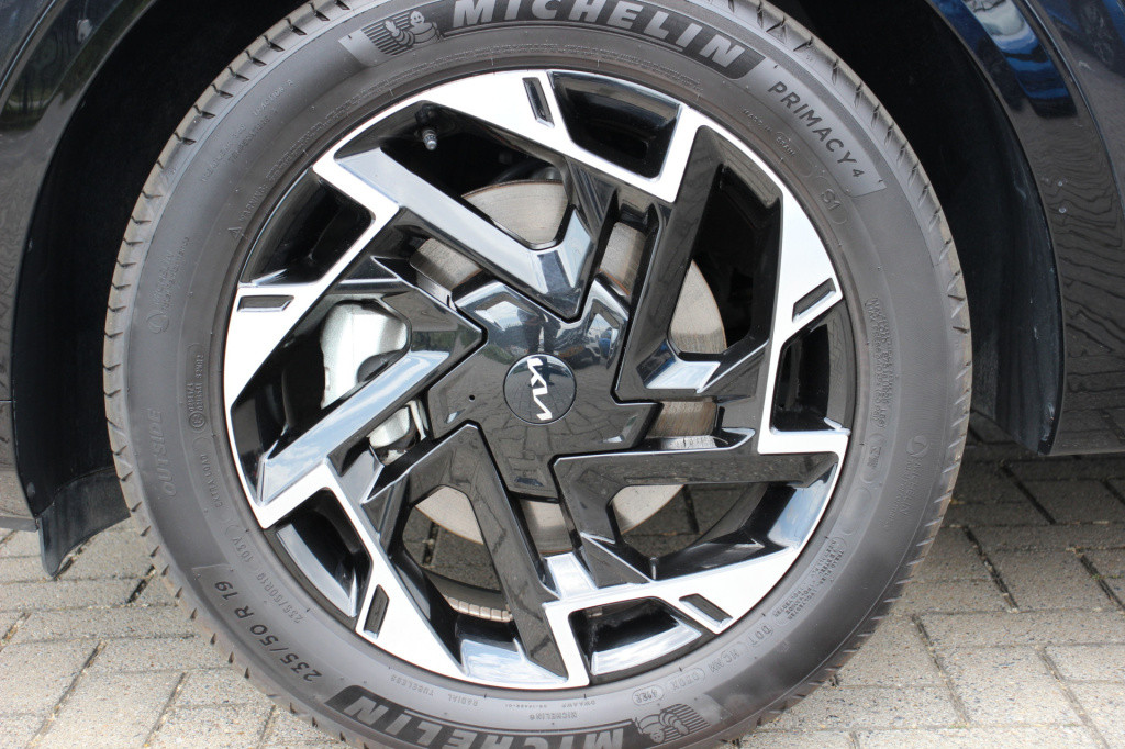 Kia Sportage 1.6 t-gdi hybrid gt-plusline awd | 265pk | phev (plug-in) | 12
