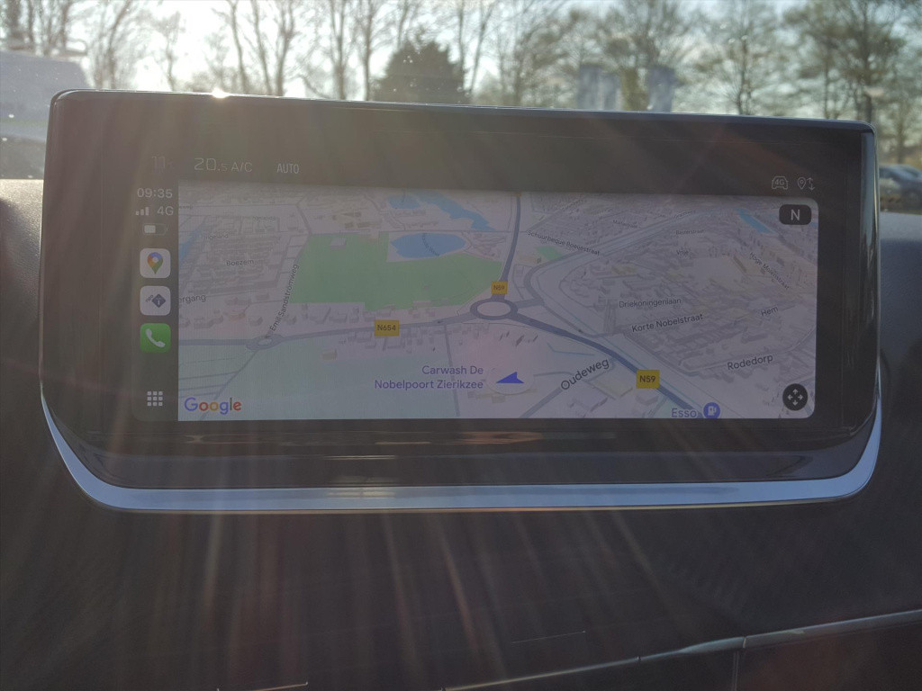 Peugeot 2008 allure 1.2 puretech 100pk navigatie | achteruitrijcamera | app