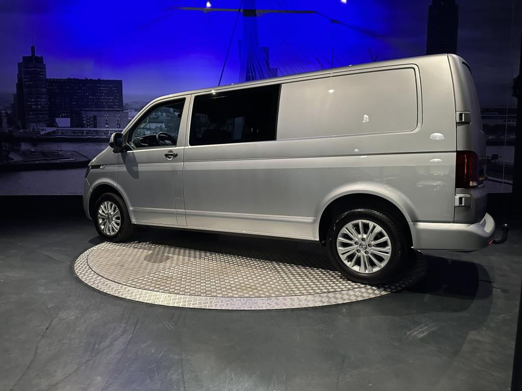 Volkswagen Transporter 2.0 tdi l2h1 30 dc *navi*appconnect*camera*