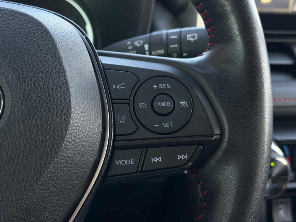 Toyota Rav4 2.5 plug-in hybrid awd style | trekhaak | head-up | bear-lock |