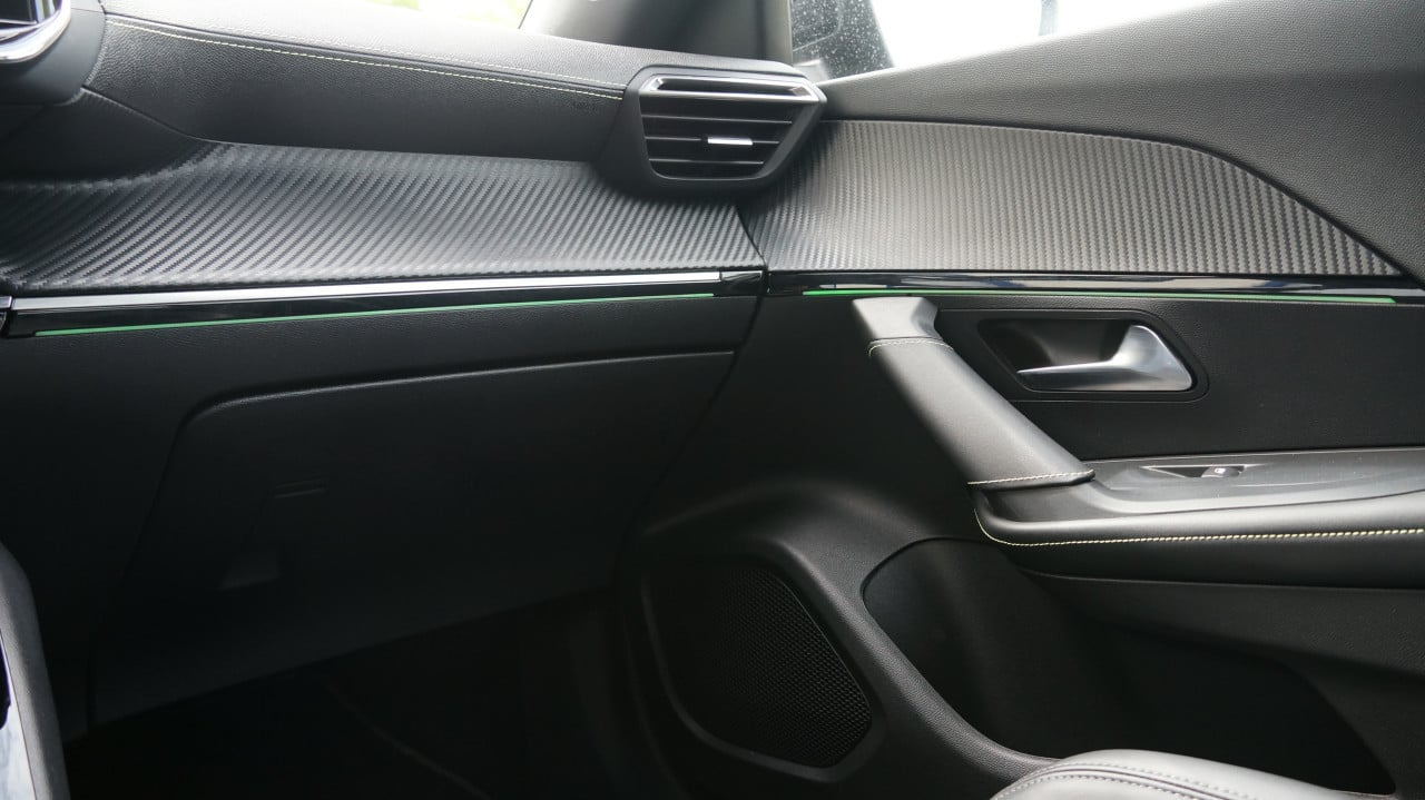 Peugeot 2008 1.2 PureTech GT-Line rijklaar incl garantie