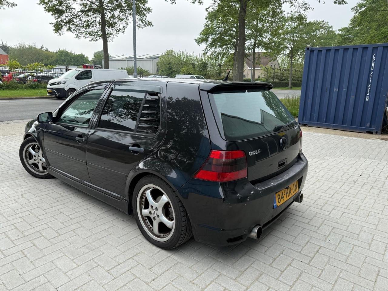 Volkswagen Golf 1.6-16V Trendline sportlook