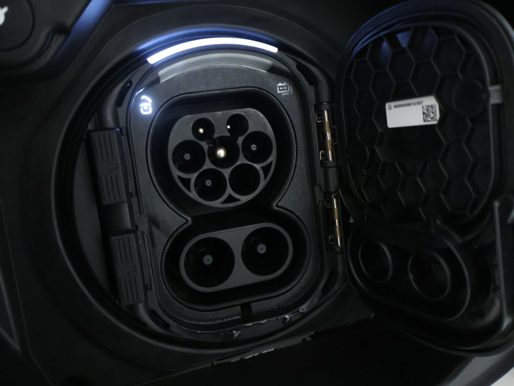 Mercedes-Benz Gla-klasse 250 e plug-in hybride | trekhaak | apple carplay/a
