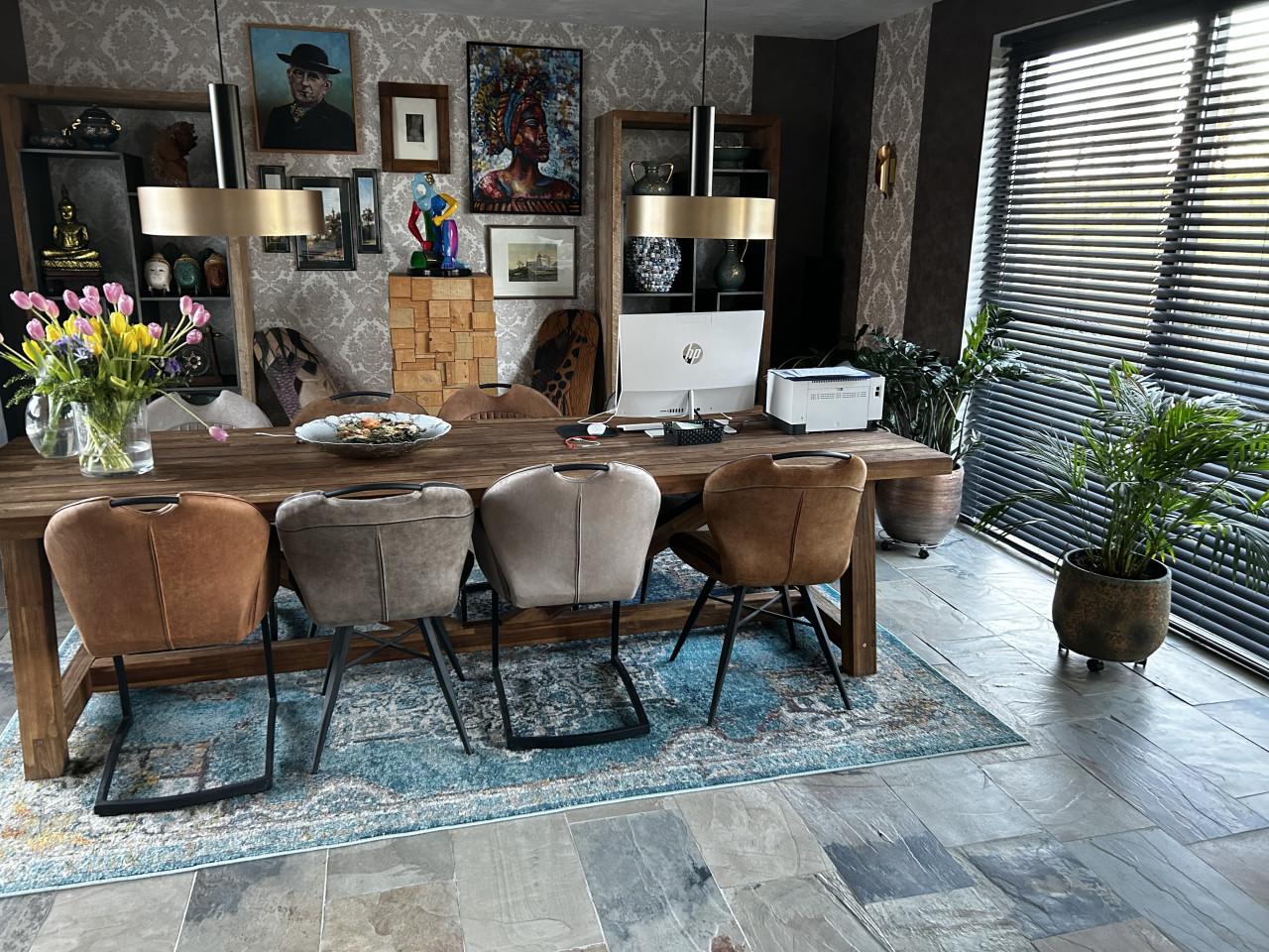 Eetkamerstoelen z.g.a.n., cognac, taupe, grijs