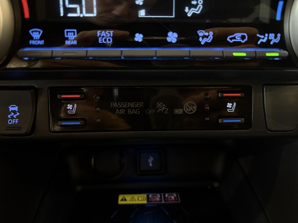 Toyota Rav4 2.5 plug-in hybrid. bi-tone+ | trekhaak |