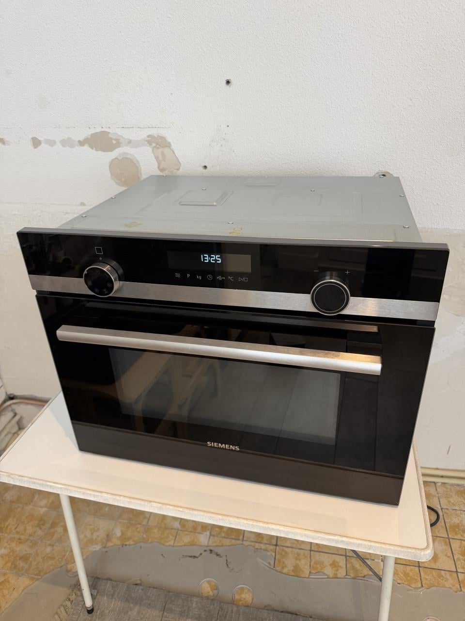 Combi oven/magnetron - gratis afhalen
