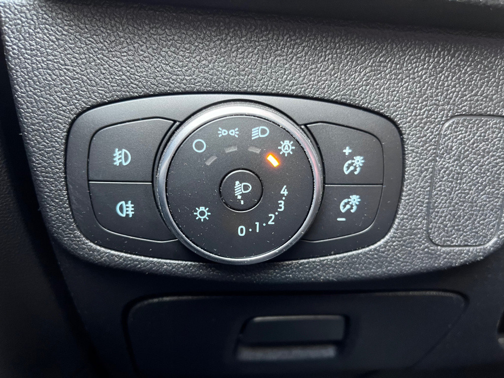 Ford Focus 1.0 ecoboost titanium x business