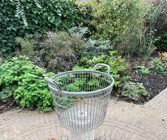 Ijzeren tuinmand