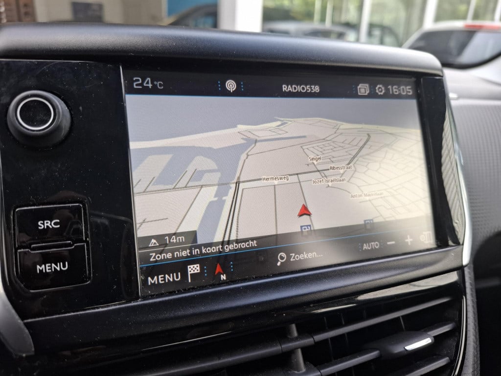 Peugeot 2008 suv 110 blue lion navi/lmv/park