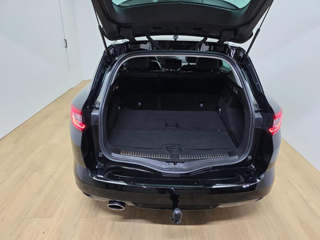 Renault Megane occasion 1.2 tce gt-line automaat met trekhaak | tweedehands