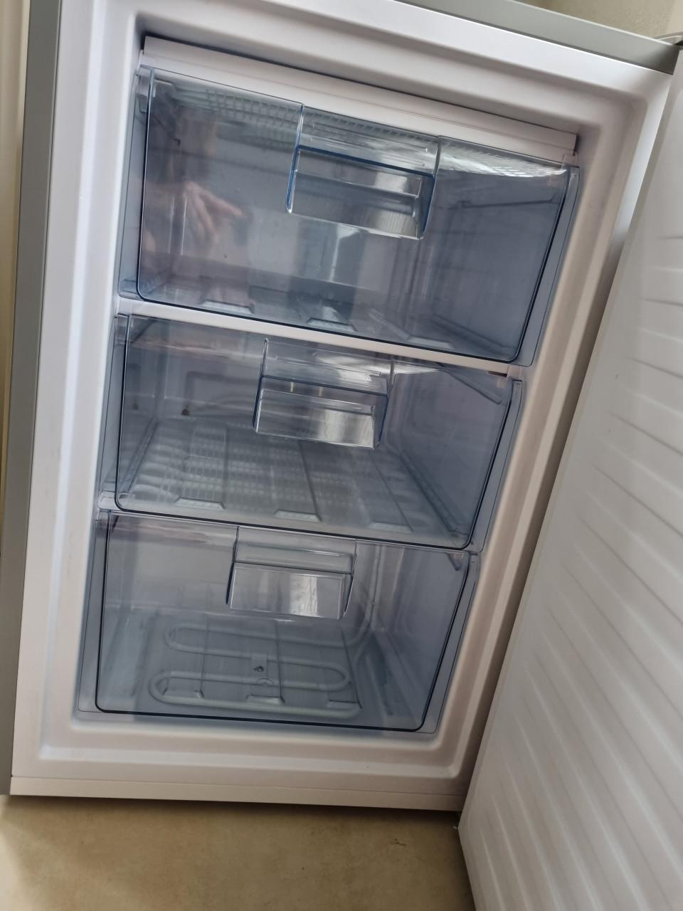 Diepvries tafelmodel ZGAN 3 lades