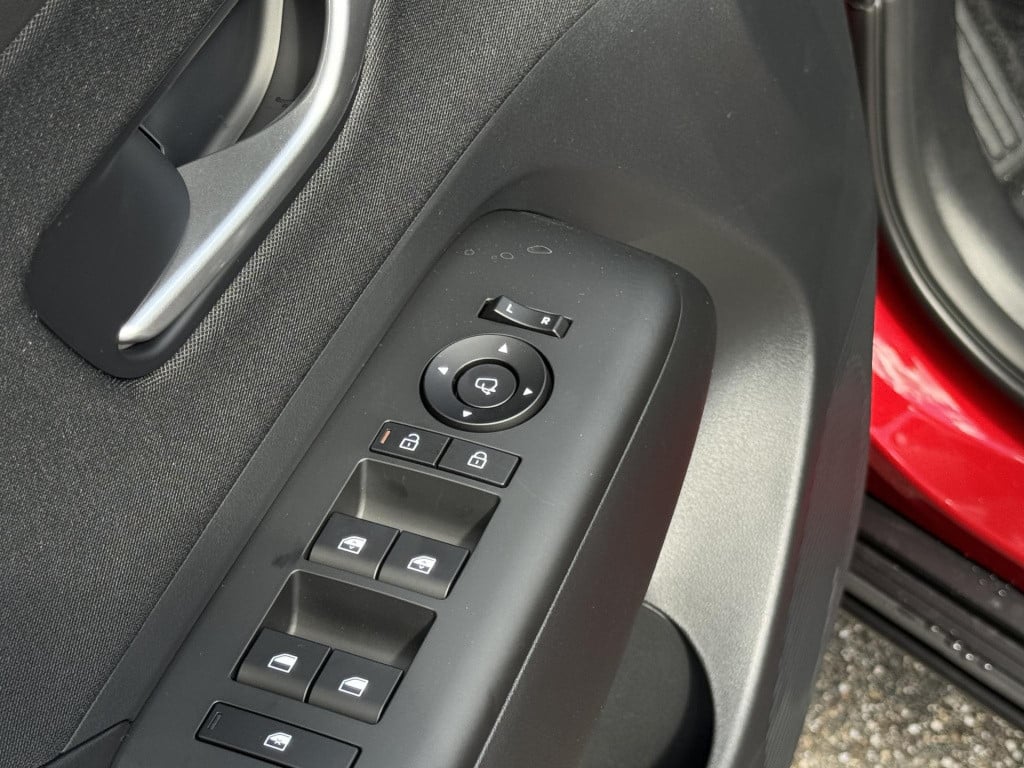 Hyundai Kona 1.6 gdi hev comfort smart