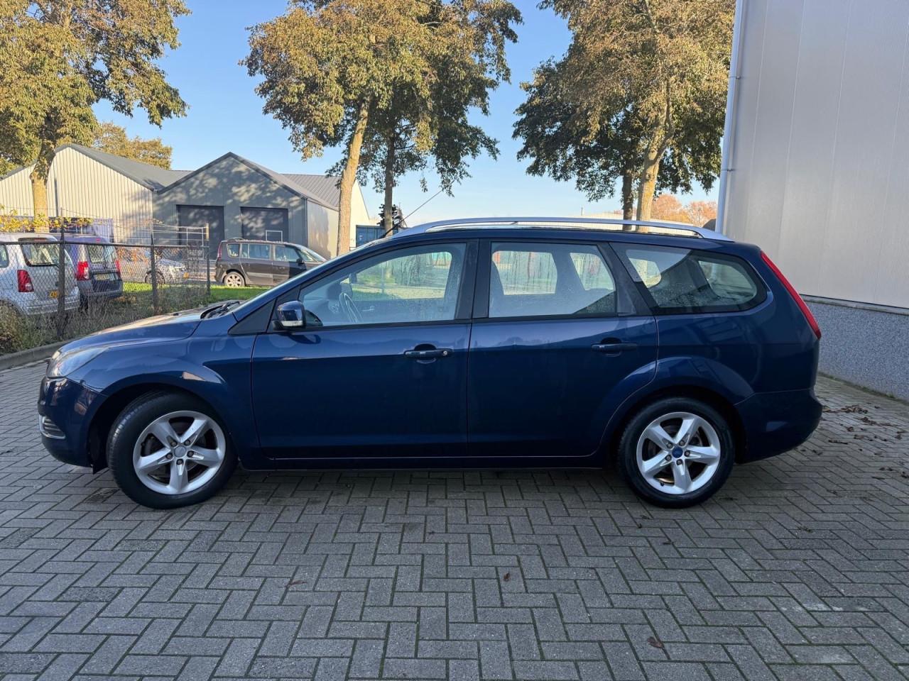Ford Focus Wagon 1.6 Comfort Jaar Apk