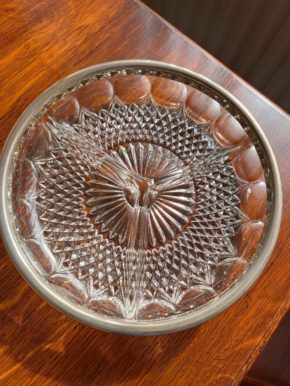 Vintage design glazen schaal met zilveren rand