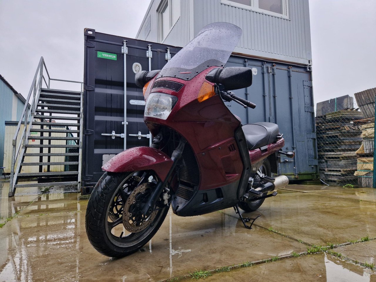 Kawasaki GTR1000
