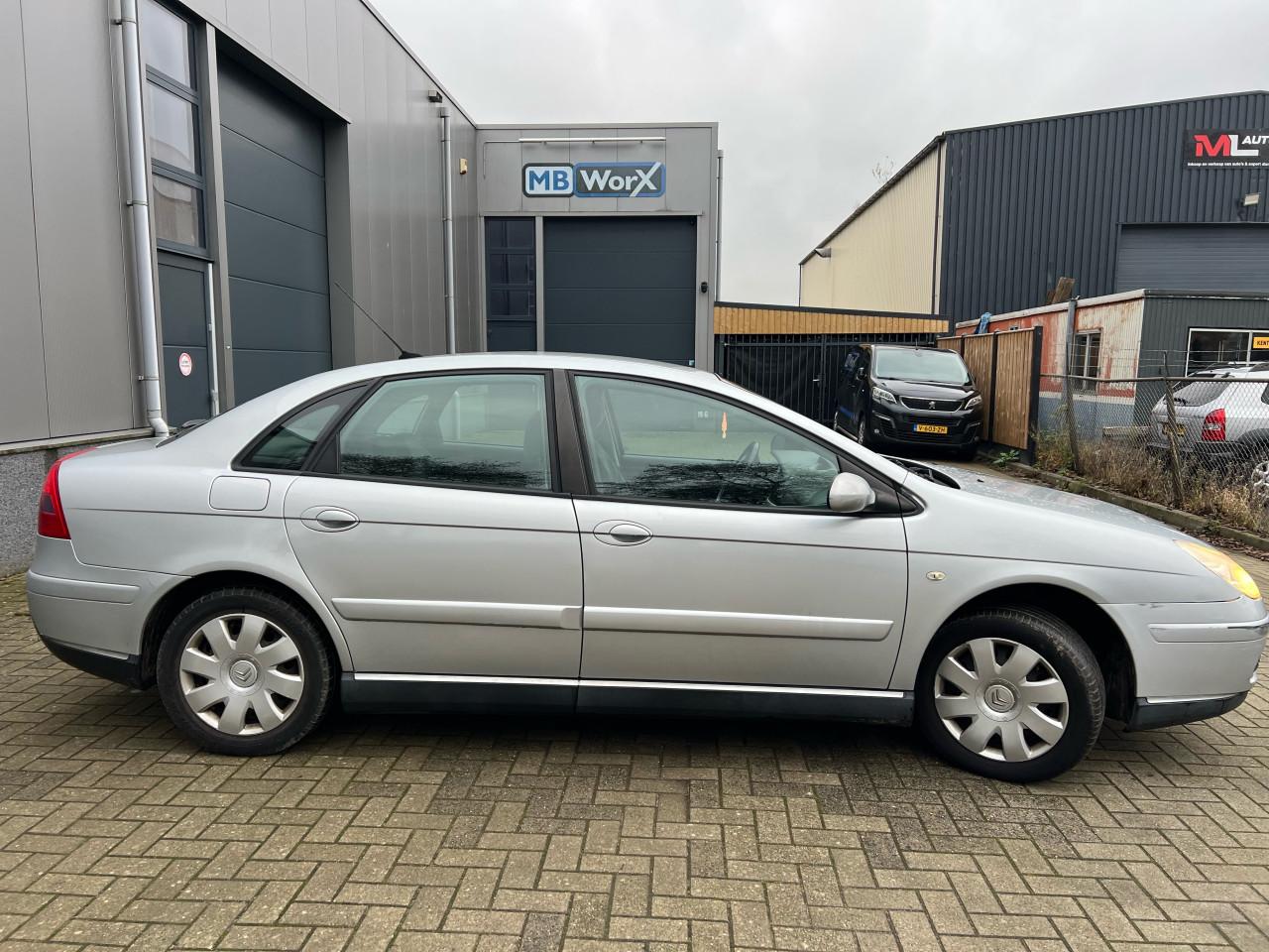 Citroen C5 2.0-16V Caractere 115.325KM