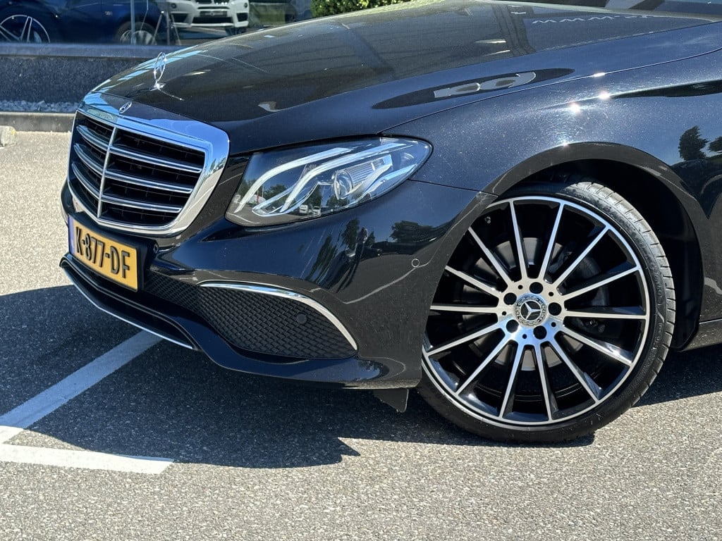 Mercedes-Benz E-Klasse estate 200 premium luxury l panorama dak l massage l