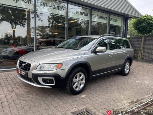 Volvo XC70 2.4 d5 summum automaat youngtimer
