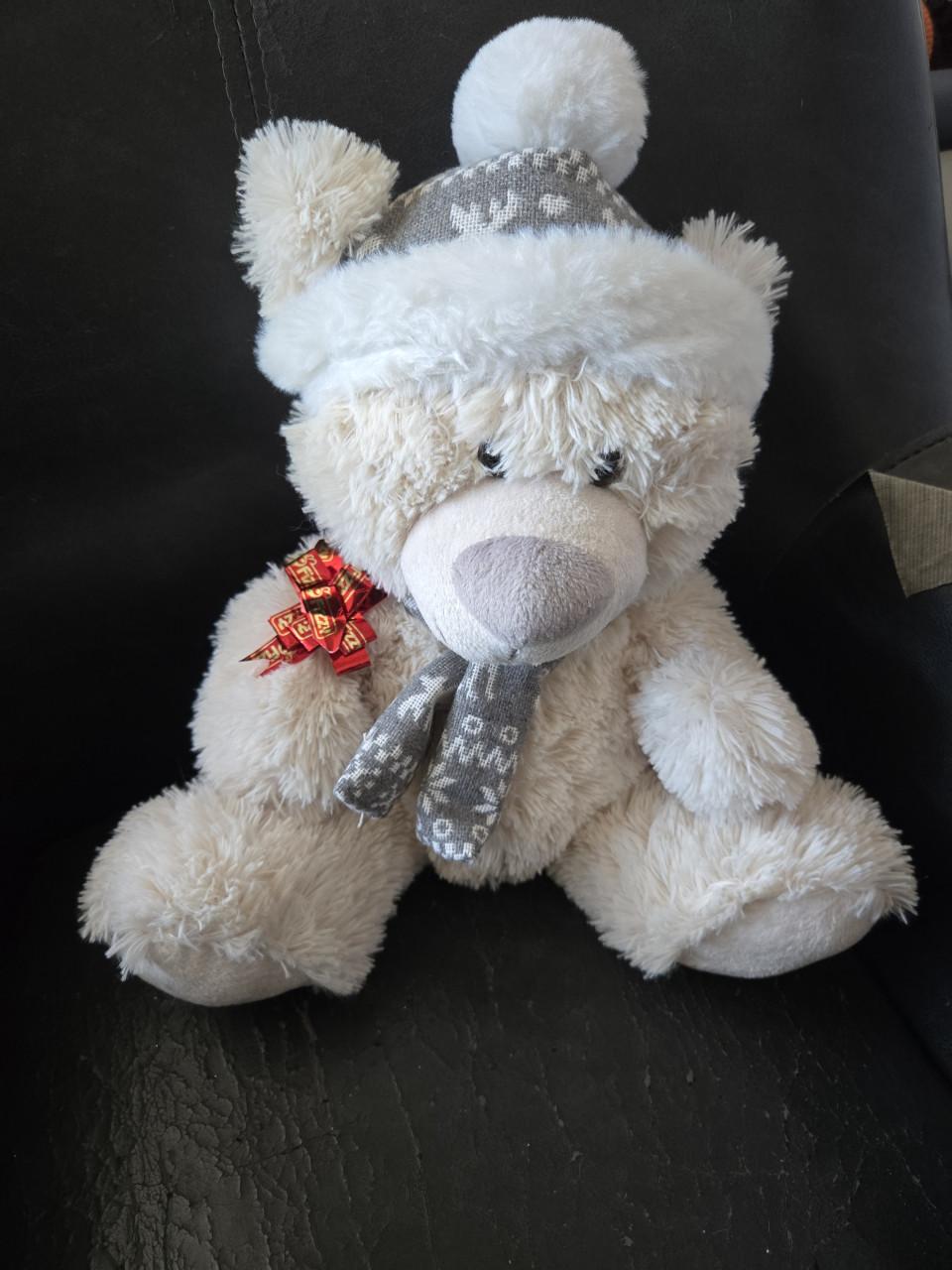 Crème beer pluche muts sjaal Merk(en): Fizzy Maat: ongeveer 30 cm