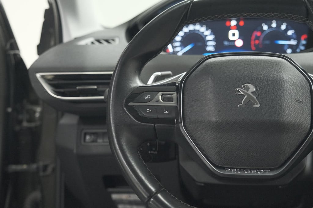 Peugeot 3008 puretech 130 eat8 blue lease premium | camera | elektronische 