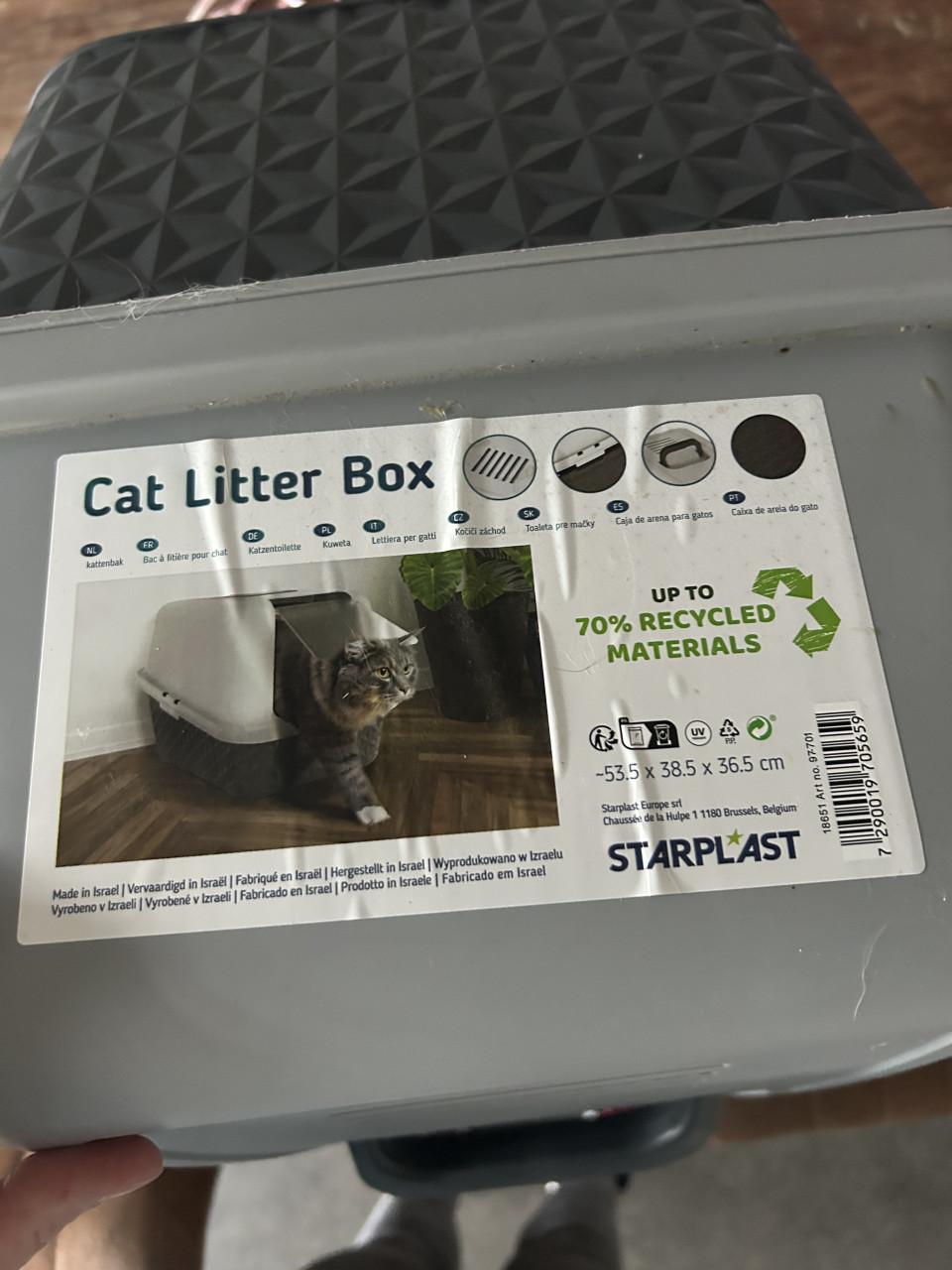 2 kattenbakken kort gebruikt gratis ophalen