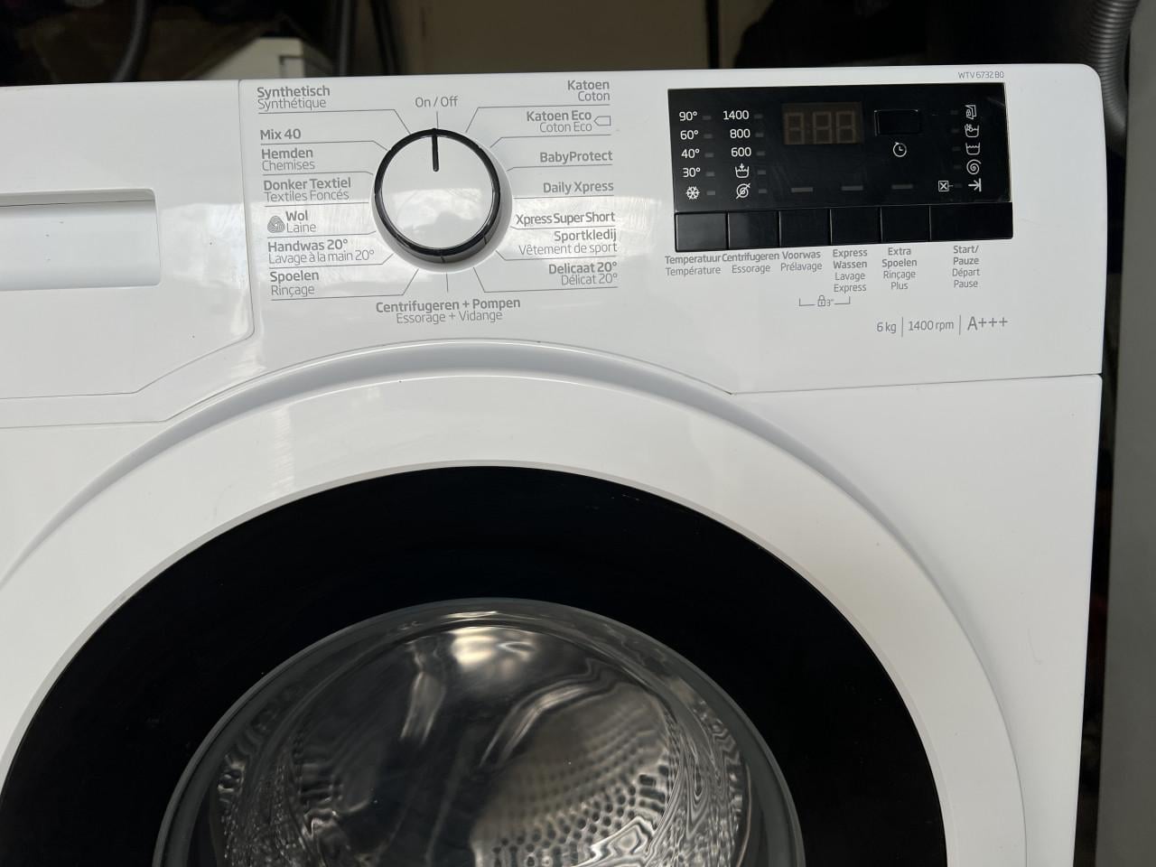 A+++ klasse Wasmachine Zo goed als nieuw 6 kg. 1400 toren